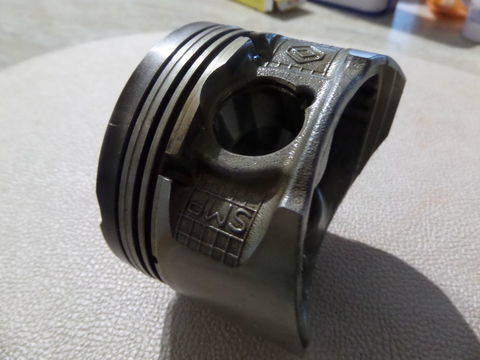 Pi&egrave;ces et &eacute;quipements Voiture Pi&egrave;ces et &eacute;quipements Voiture  occasion Le Cannet 06110