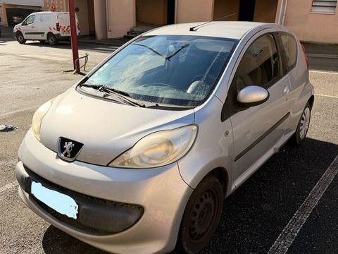 Peugeot 107 1.0e 12V 68ch Urban 2006 occasion Saint-Genis-Pouilly 01630