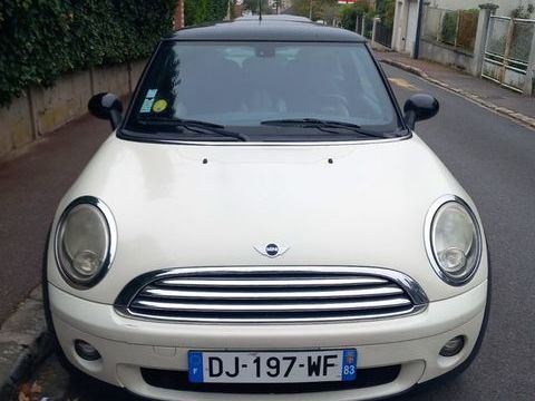 Mini Cooper Hatch 1.6i - 120 2008 occasion Le Plessis-Robinson 92350