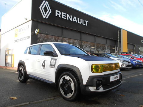 Renault R4 Renault 4 E-Tech Electrique 120 ch autonomie urbaine Evolution 2025 occasion Angers 49000