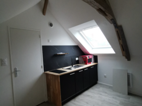   T2 situ� � 5 min de Montjean sur LOIRE et St Florent le VIEL Appartement - 2 pi�ce(s) - 17 m�