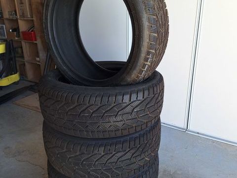 Pi&egrave;ces et &eacute;quipements Voiture Pi&egrave;ces et &eacute;quipements Voiture  occasion Vinassan 11110