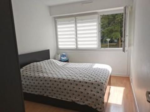   4 PIECES MEUBLE 80 M2 BALCON PARKING  Appartement - 4 pi�ce(s) - 80 m�