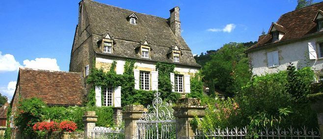 PATRIMOINE ET IMMOBILIER, administrateur de biens 37