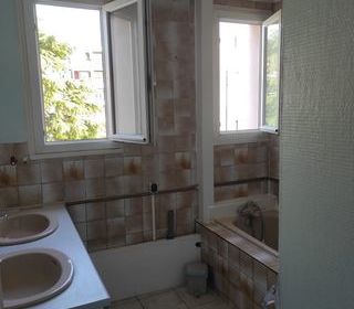  Appartement � vendre 4 pi�ces 74 m�