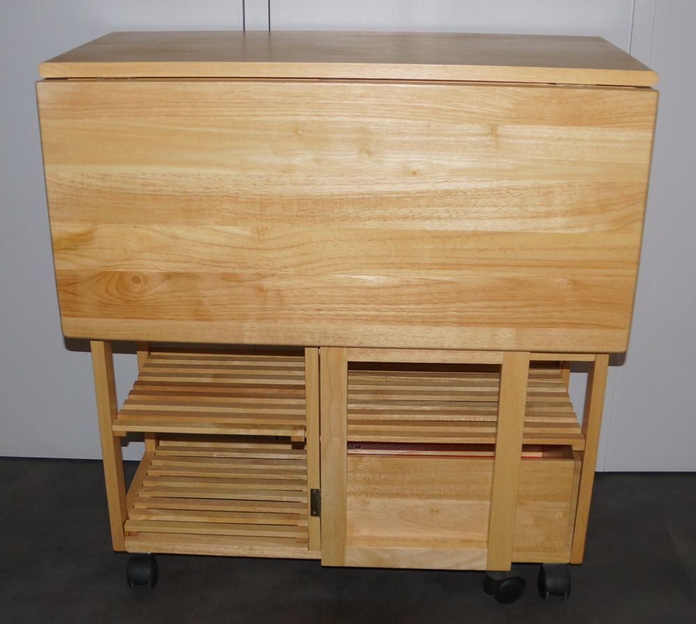 TABLE DESSERTE A ROULETTES Meubles