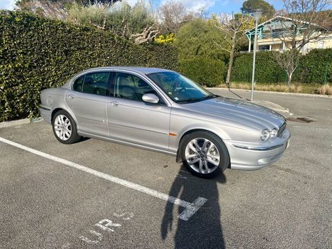 Jaguar X-Type 2.5i V6 2002 occasion Saint-Rapha&euml;l 83700