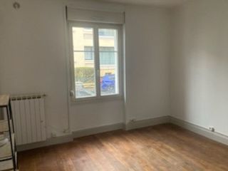  Appartement � louer 4 pi�ces 75 m�
