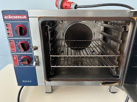 Four 1800 95700 Roissy-en-france