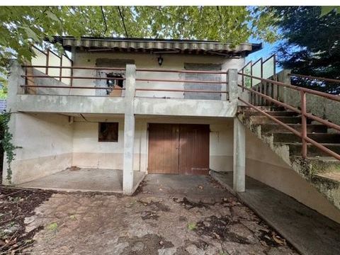   Maison avec gros travaux � Rochetaill�e-sur-Sa�ne  Maison - 4 pi�ce(s) - 150 m�