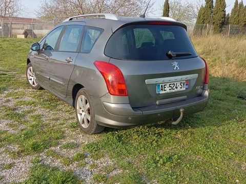 Peugeot 308 SW 1.6 HDi 110ch FAP BVM6 Premium 2008 occasion Pia 66380
