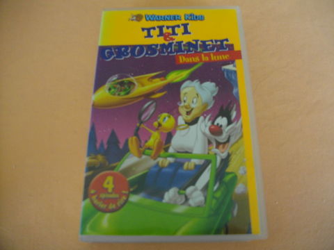 CASSETTE VIDEO VHS DE  TITI ET GROSMINET DANS LA LUNE  5 Perros-Guirec (22)