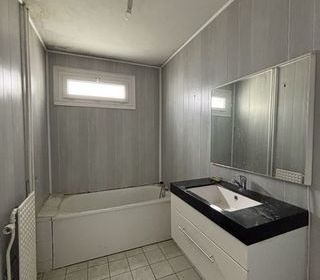  Appartement � vendre 3 pi�ces 75 m�