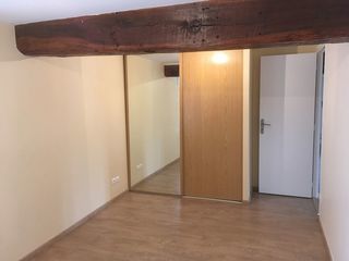  Appartement � louer 4 pi�ces 96 m�