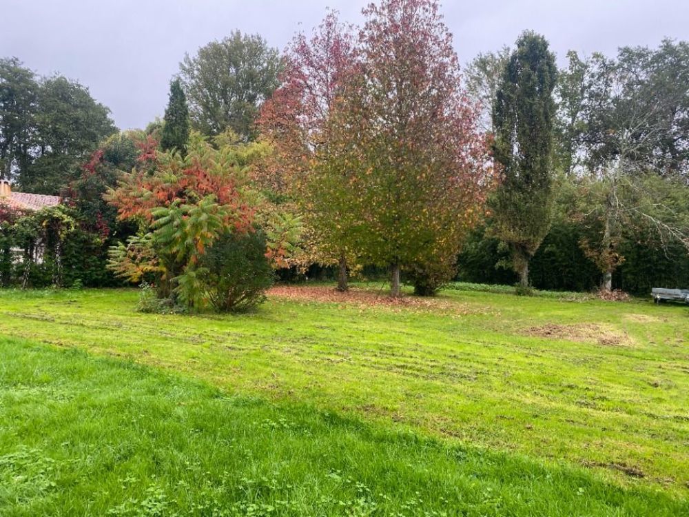 Maisons neuves   Montussan (33450)