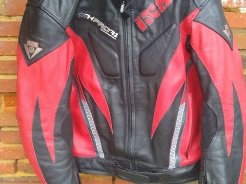 Pi&egrave;ces et &eacute;quipements Moto - Scooter - Quad Pi&egrave;ces et &eacute;quipements Moto - Scooter - Quad  occasion Boulogne 85140