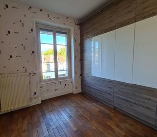  Appartement � louer 2 pi�ces 55 m�