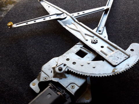 Pi&egrave;ces et &eacute;quipements Voiture Pi&egrave;ces et &eacute;quipements Voiture  occasion Longeville-l&egrave;s-Saint-Avold 57740