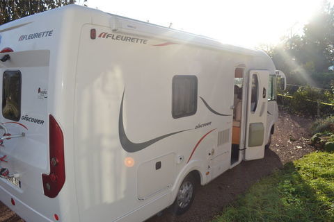 FLEURETTE Camping car 2010 occasion Saint-Romain-la-Motte 42640