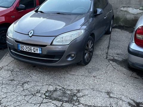 Renault M&eacute;gane 1.9 DCI Expression 2010 occasion Gargas 84400