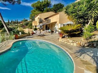  Villa � vendre 5 pi�ces 384 m�