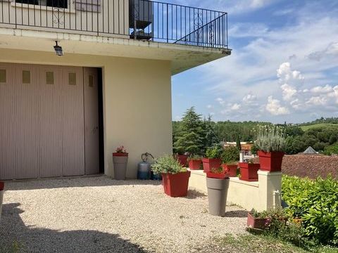   Grand Studio � Pavie Appartement - 1 pi�ce(s) - 35 m�