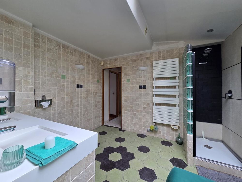 � vendre  Maison Suresnes (92150)