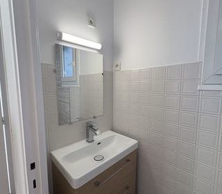  Appartement à louer 2 pièces 40 m²