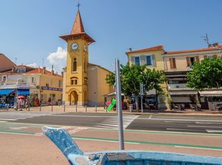  Maison � vendre 6 pi�ces 217 m�