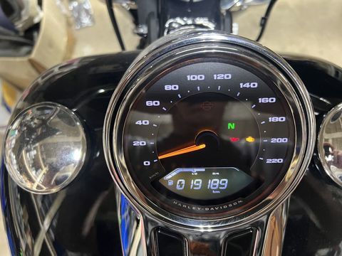 Moto HARLEY-DAVIDSON 2021 occasion Cheny 89400