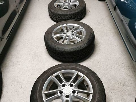 Pi&egrave;ces et &eacute;quipements Voiture Pi&egrave;ces et &eacute;quipements Voiture  occasion Champs-sur-Marne 77420