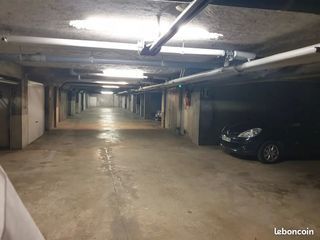  Parking / Garage � louer 13 m�
