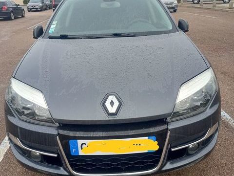 Renault Laguna III Laguna 2.0 dCi 130 FAP eco2 Energy Bose Edition 2012 occasion Le Havre 76600