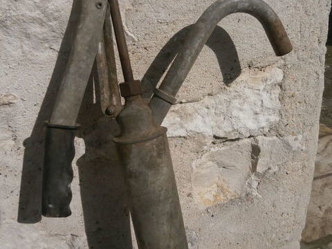 Pompe vide-fût à main 15 Bonnières-sur-Seine (78)