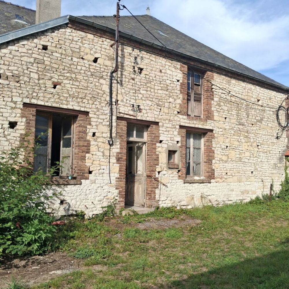 Vente Ferme Corps de ferme à rénover sur 1100m2 Sissonne