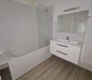  Appartement � louer 4 pi�ces 102 m�