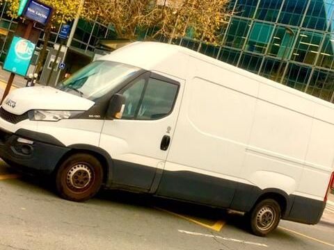 Transports et d&eacute;m&eacute;nagements avec mon camion 12M3 
0 75005 Paris