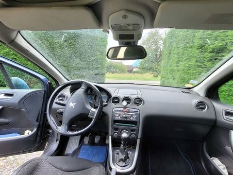 Peugeot 308 2.0 HDi 150ch FAP F&eacute;line 2012 occasion Albertville 73200