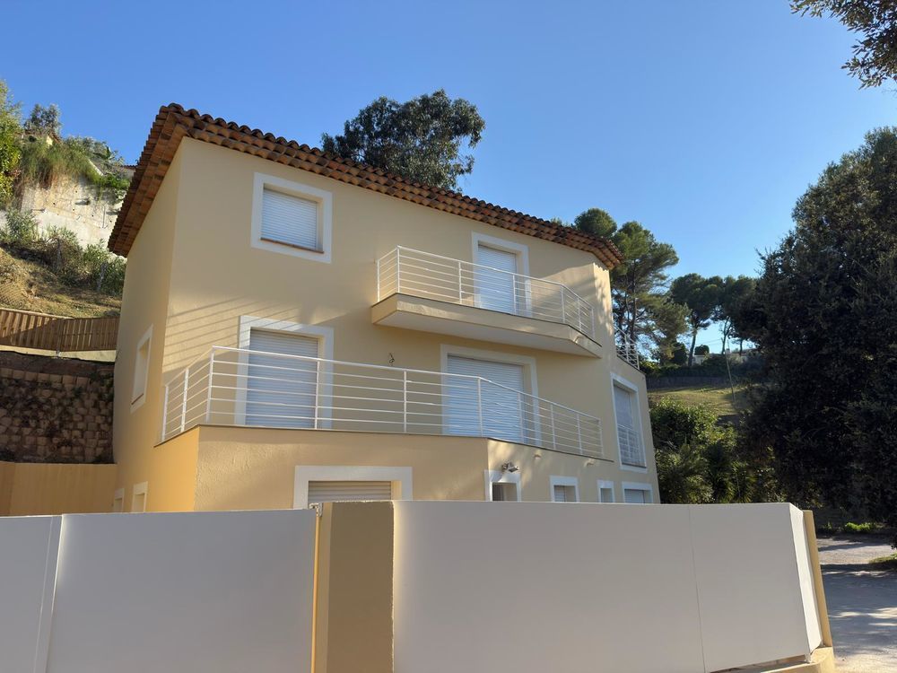 Vente Villa MAISON 7 PIECES 200 M2 Vallauris