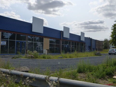Cellule commerciale idéalement placée 4420 59125 Trith-saint-lger