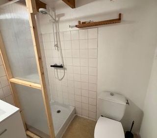  Appartement à louer 2 pièces 28 m²