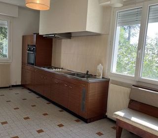  Appartement � louer 3 pi�ces 90 m�