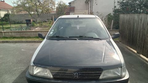 Peugeot 106 1.1i Open 1999 occasion Commentry 03600