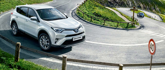 SLAVI BAYONNE MERCEDES BENZ, concessionnaire 64