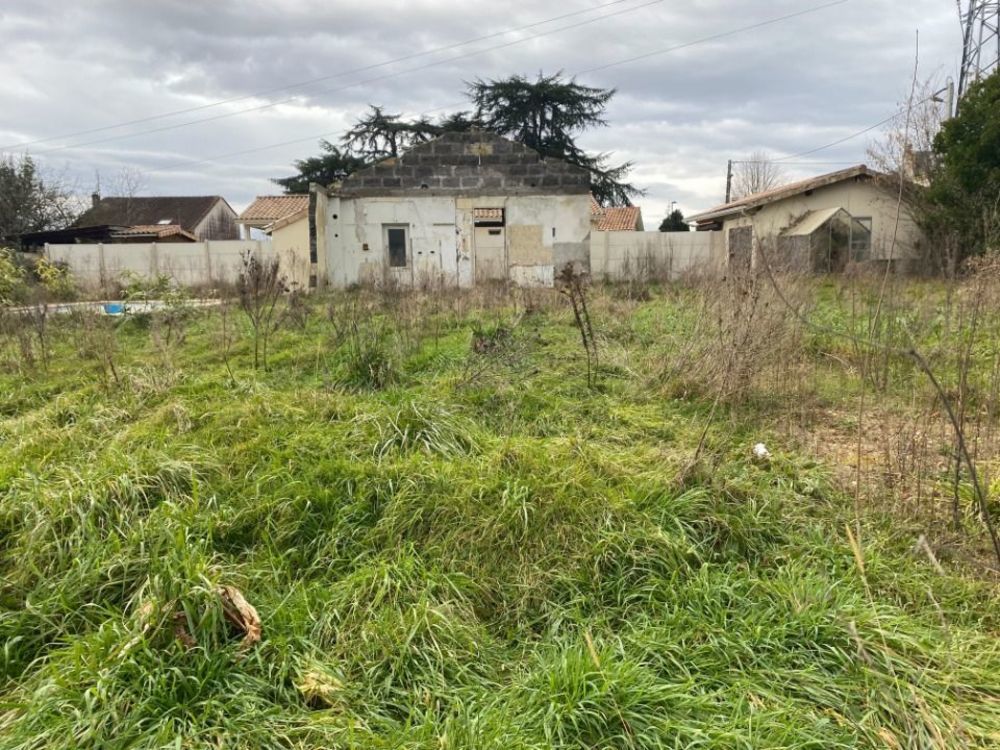 Maisons neuves   Montussan (33450)