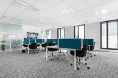 R&eacute;servez un bureau partag&eacute; ou un espace de coworking &agrave; Montevrain Gare Val d'Europe  279 77144 Chalifert