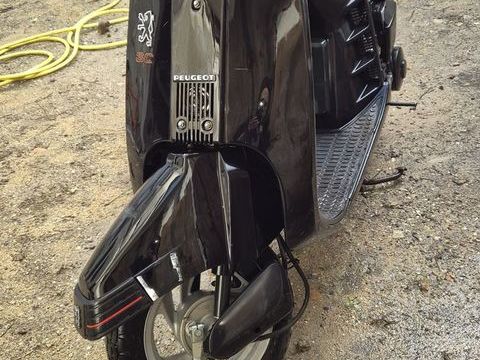 Scooter PEUGEOT 1991 occasion La Baule-Escoublac 44500