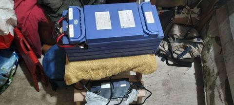 Pi&egrave;ces et &eacute;quipements Moto - Scooter - Quad Pi&egrave;ces et &eacute;quipements Moto - Scooter - Quad  occasion Paris 75018