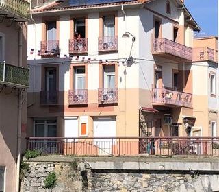  Immeuble � vendre 310 m�