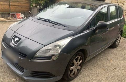 Peugeot 5008 1.6 HDi 112ch FAP BVM6 Access 5pl